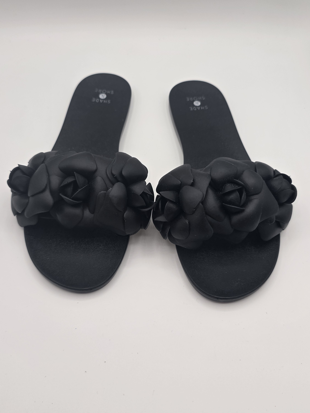 Shade & Shore Black Floral Slide Sandals 9 Vacation Pool Side Beach Waterproof